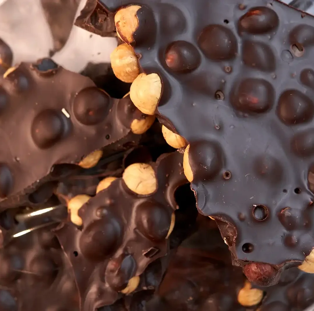 chocolate con avellanas