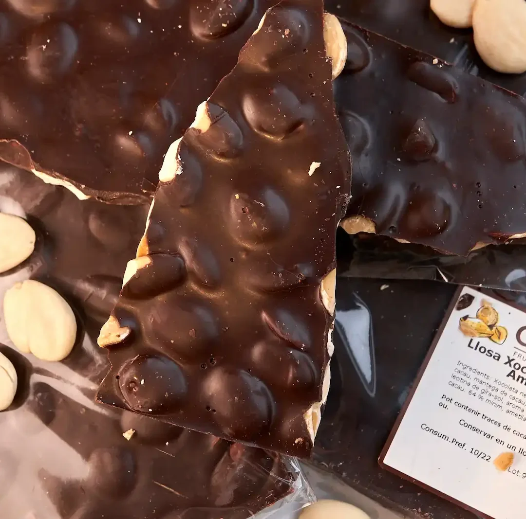 chocolate con almendras