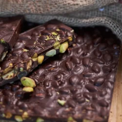 chocolate con pistachos
