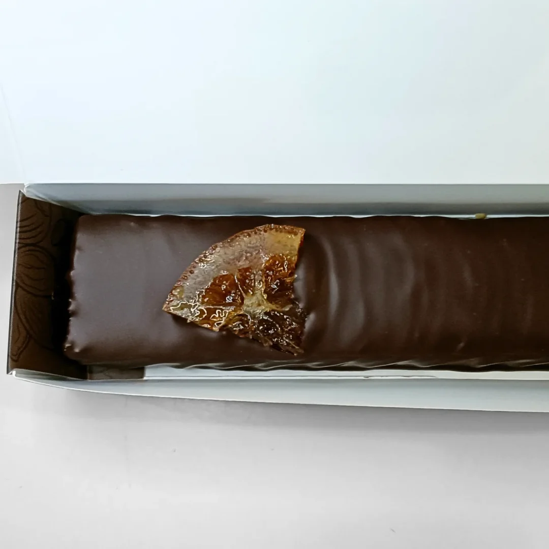 Alternative view of Turrón de Chocolate con Naranja